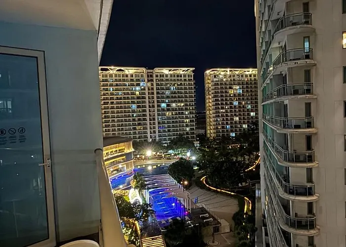 Azure Urban 1br-2br Boracay *